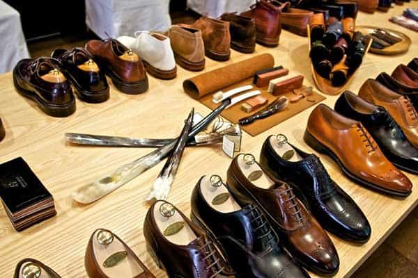 Các hãng giày da nổi tiếng trên thế giới nào đang được ưa chuộng nhất