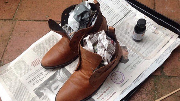 Cách bảo quản giày da không bị nổ hiệu quả
