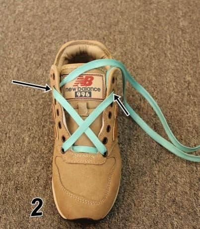 Cách buộc giày