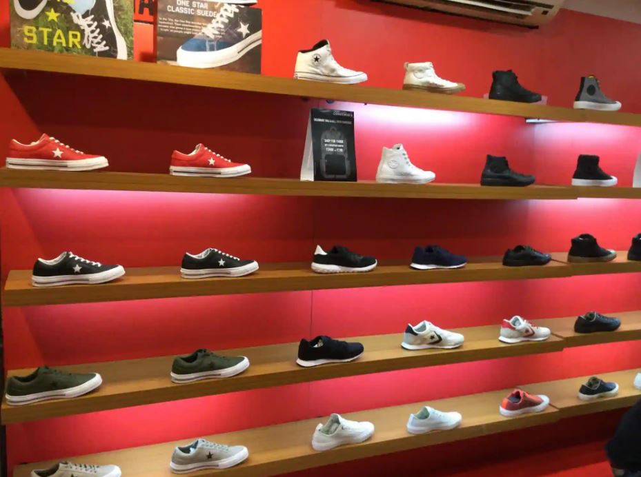 Rubi Shop là cửa hàng giày Converse nam chính hãng TpHCM được yêu thích