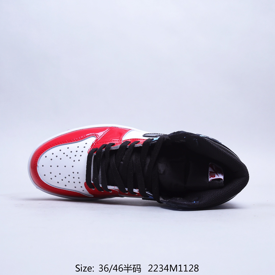 Giày Nike Jordan 1 Retro High Fearless UNC Chicago