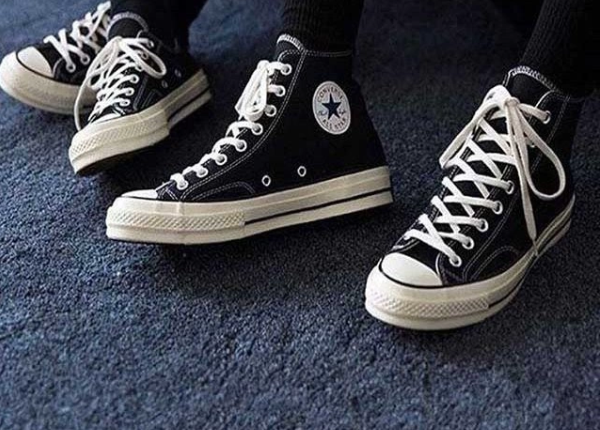 Thắc mắc: Làm sao để biết giày Converse chính hãng?