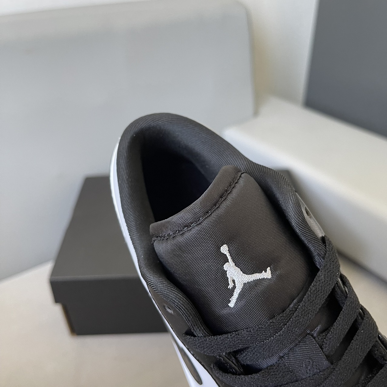 Nike Air Jordan 1 Low ‘Shadow Toe’ Like Auth