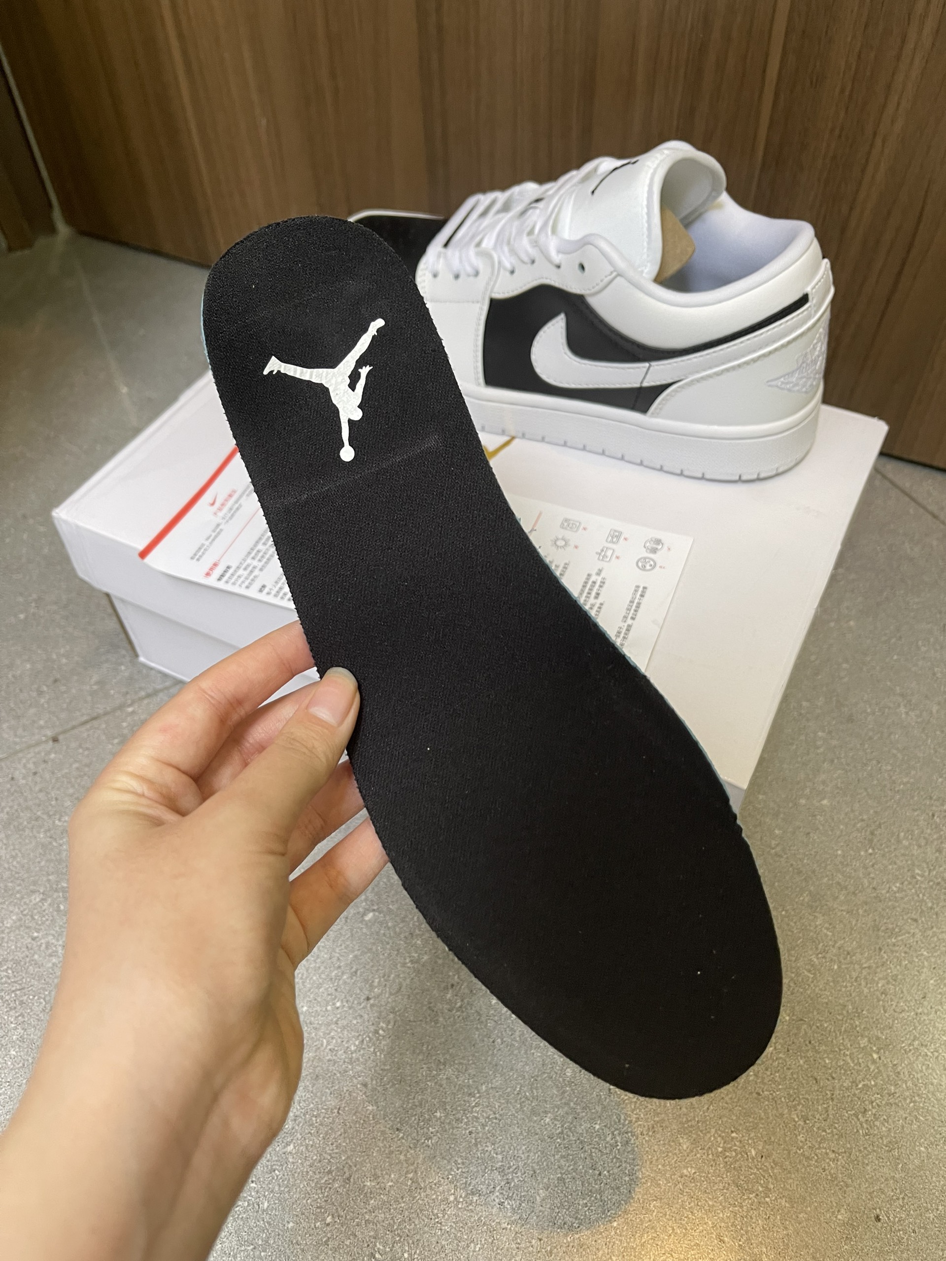 Giày Nike Air Jordan 1 Low Panda V2 Best Quality