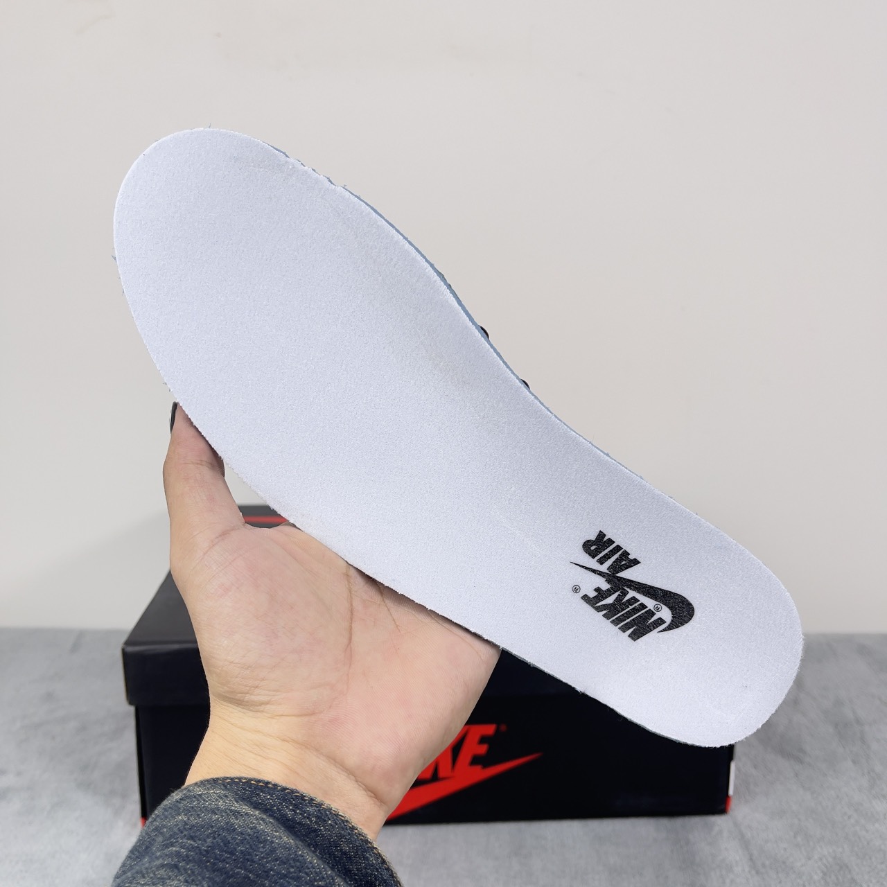 Giày Nike Air Jordan 1 Retro High OG Black White Best Quality