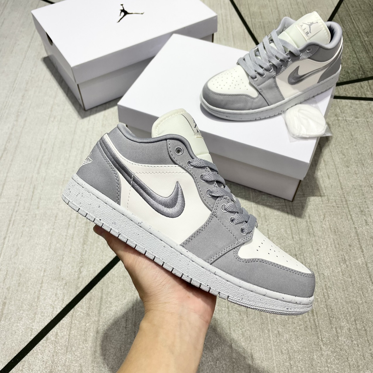 Giày Nike Air Jordan 1 Low SE Light Steel Grey