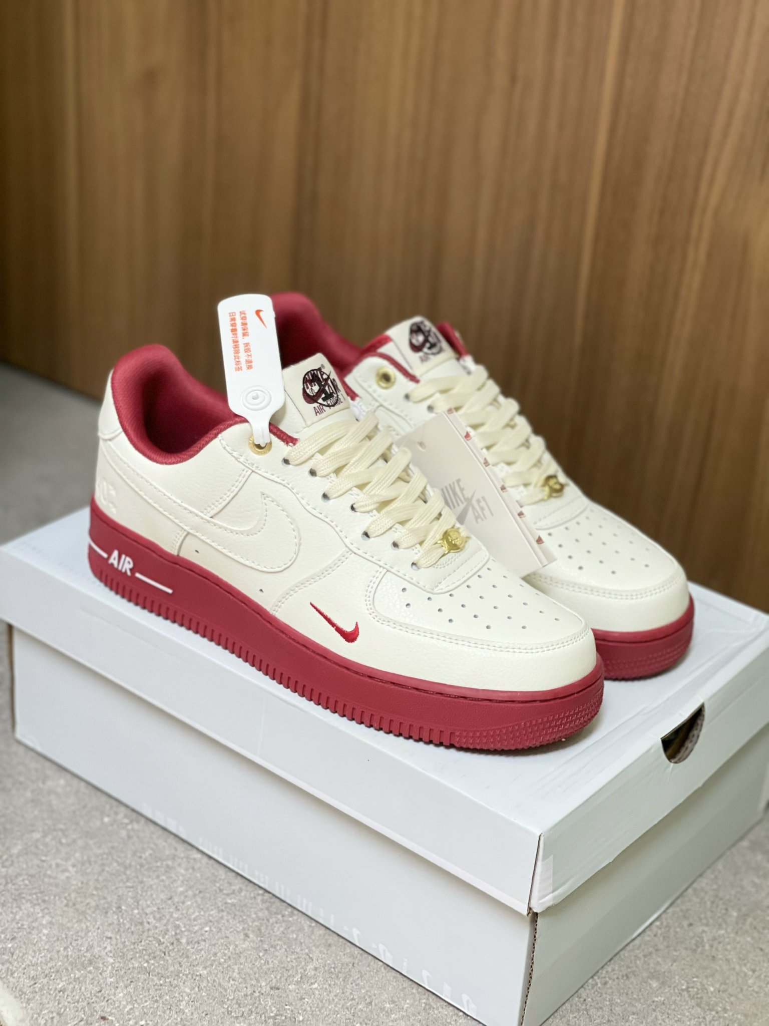 Nike Air Force 1 ‘White Red’ 40th