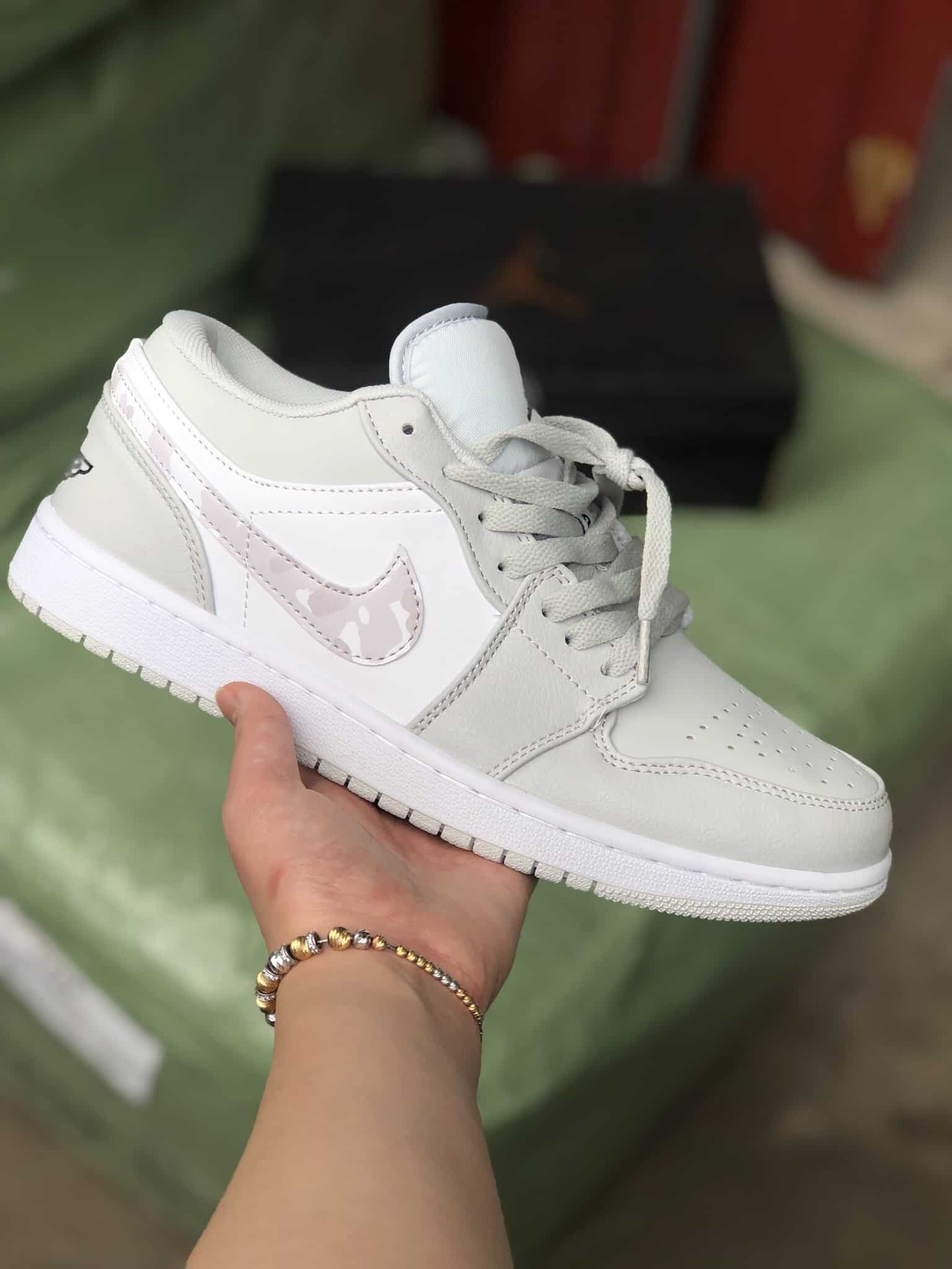 Giày Nike Air Jordan 1 Low White Camo