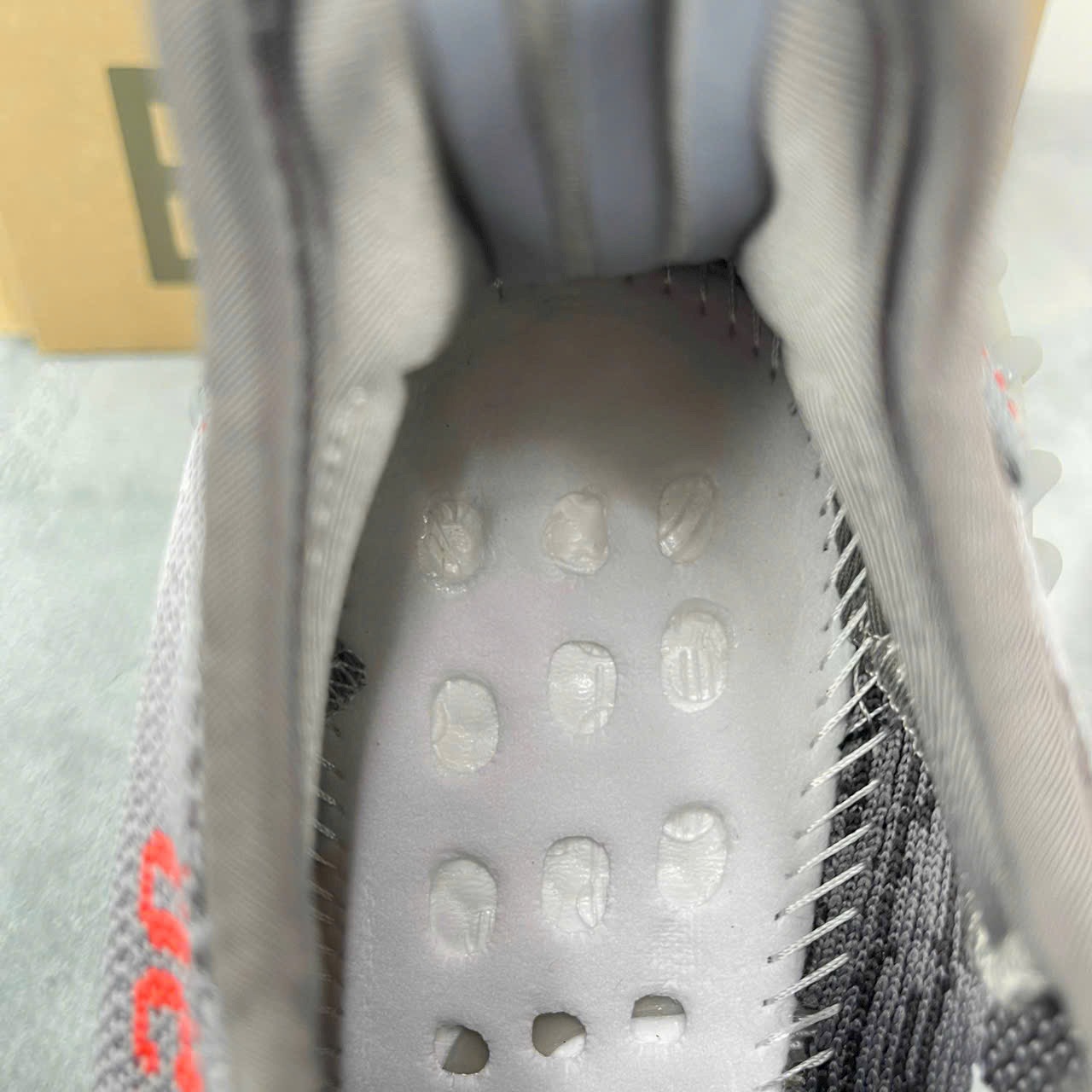 Giày Adidas Yeezy Boost 350 V2 Beluga 2.0 Best Quality