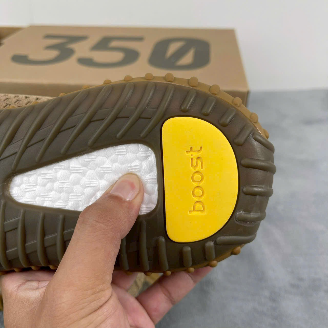 Giày Adidas Yeezy Boost 350 V2 Earth Best Quality