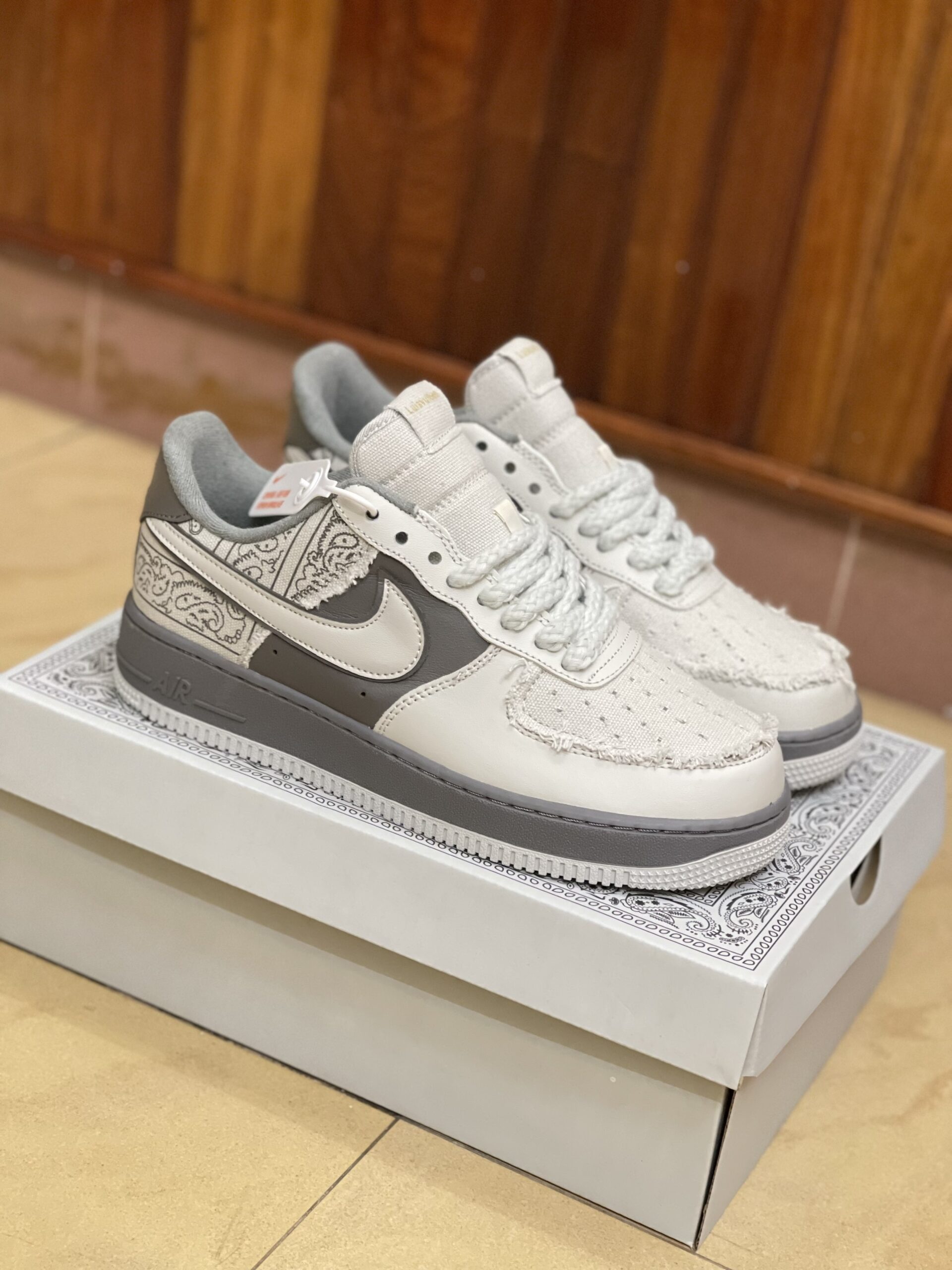 Giày Nike Air Force 1 Low Travis Tubig Bag White Grey Like Auth