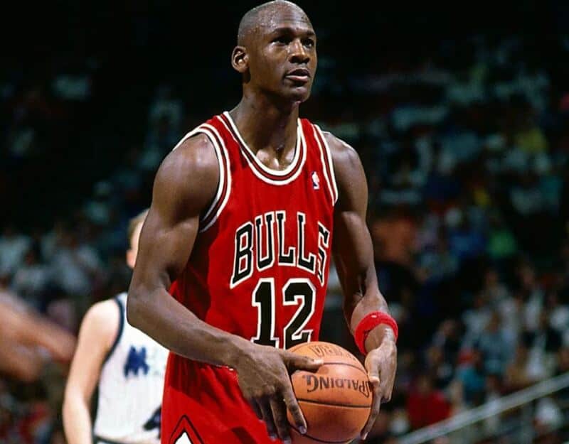 Jordan 4 gắn liền với nhiều thành tích nổi bật của Michael Jordan