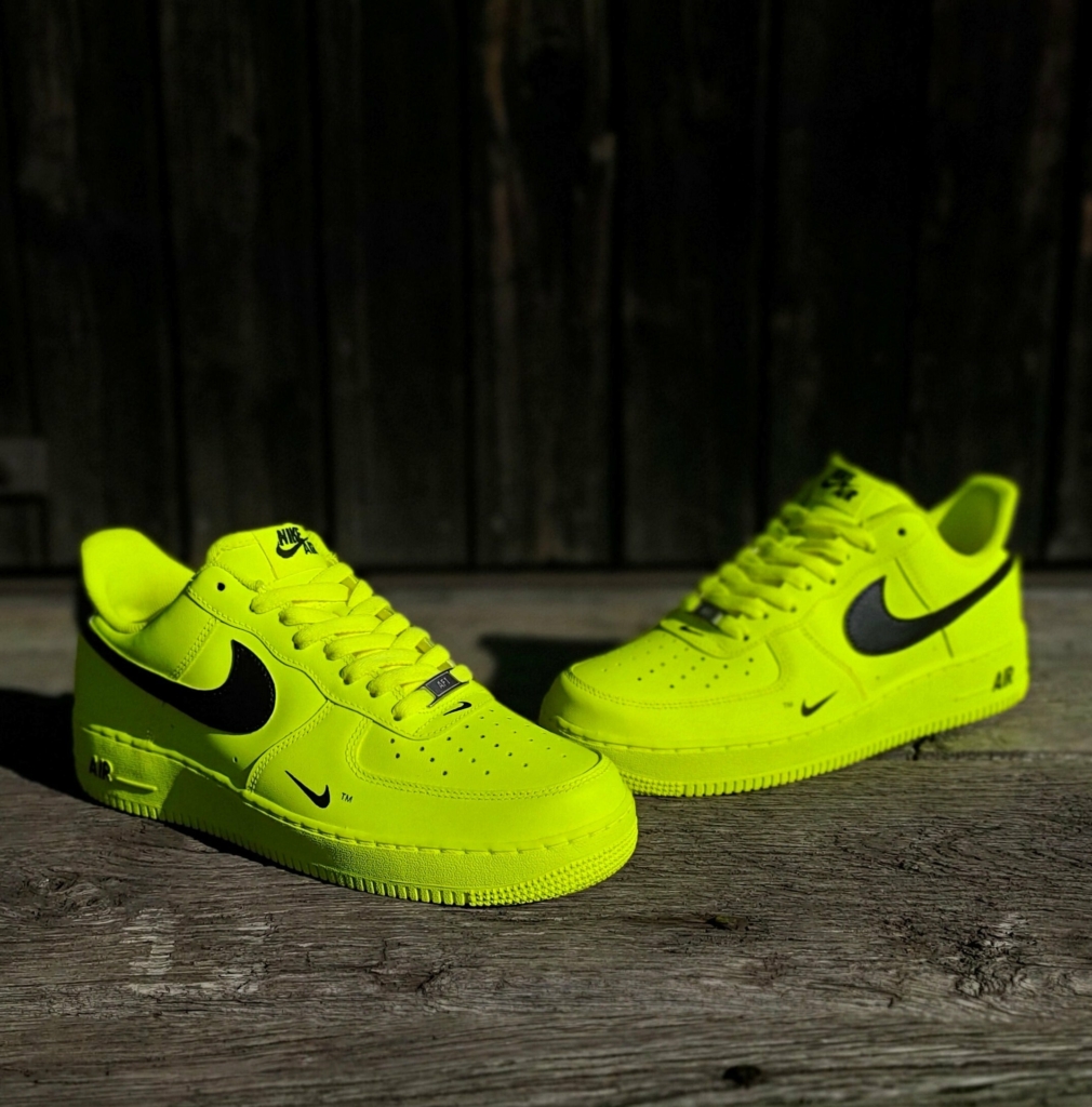 nike air force 1 fluorescent green