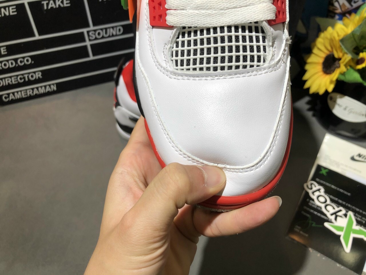 Giày Nike Air Jordan 4 Đỏ Siêu Cấp