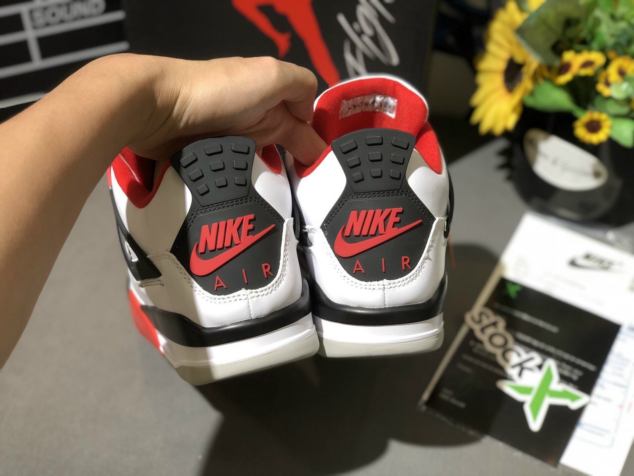 Giày Nike Air Jordan 4 Đỏ Siêu Cấp