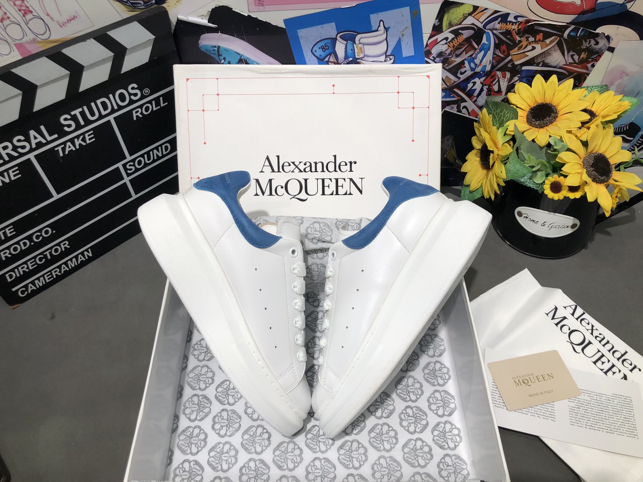 Giày Alexander McQueen Oversized Sneaker White Blue Like Auth