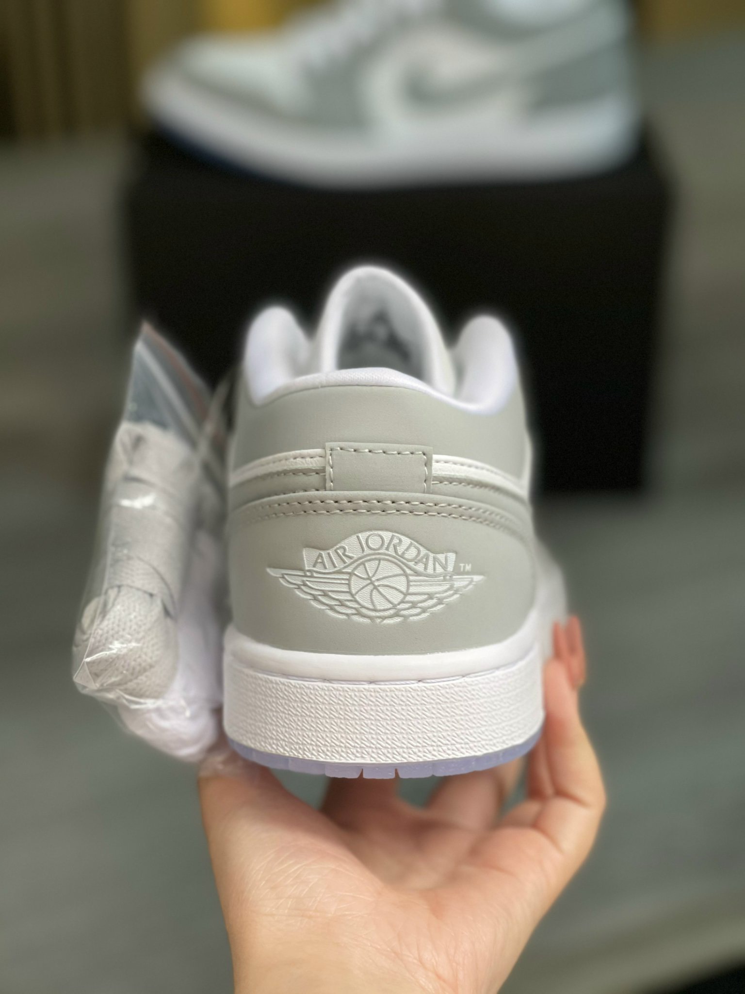 Giày Nike Air Jordan 1 Low White Grey Like Auth