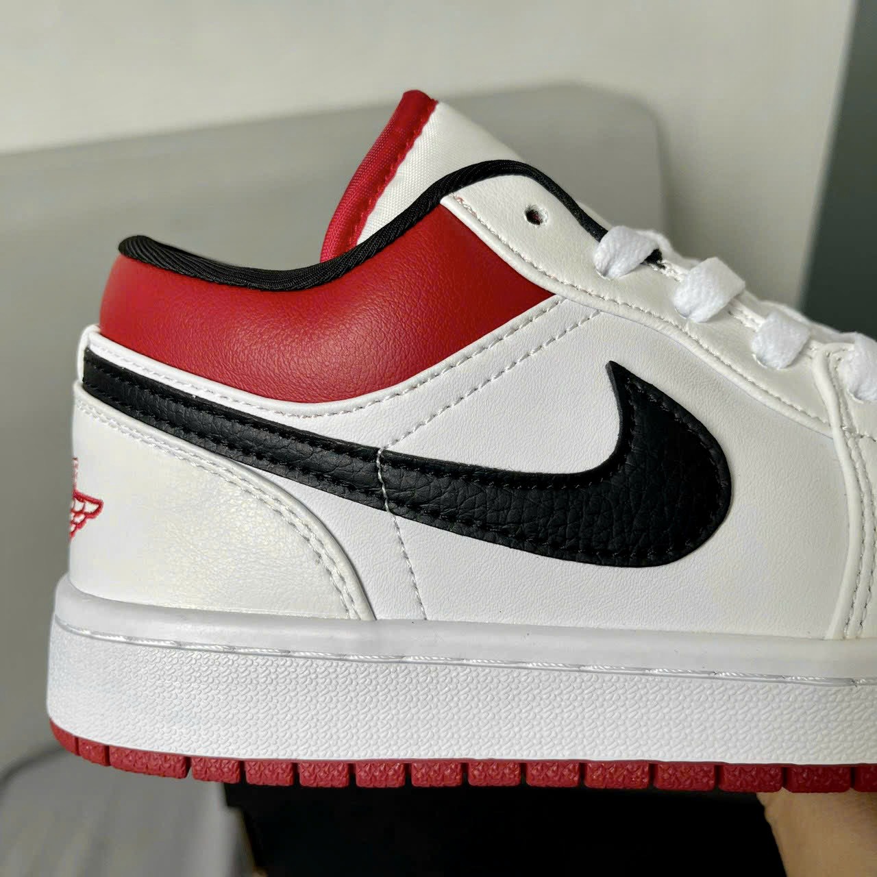 Giày Air Jordan 1 Low GS White Gym Red Like Auth