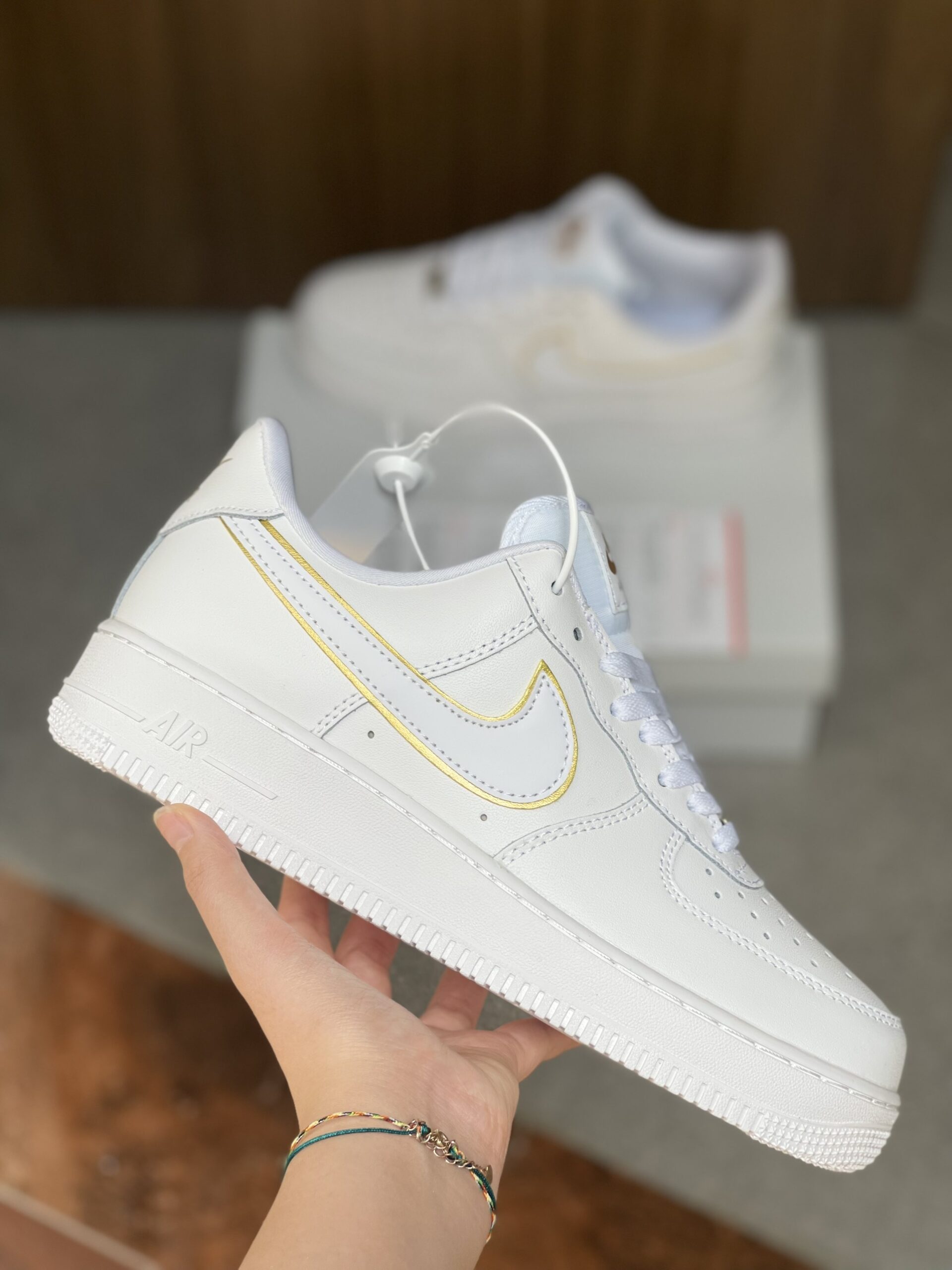 Giày Nike Air Force 1 Low ESS Metallic Gold Like Auth