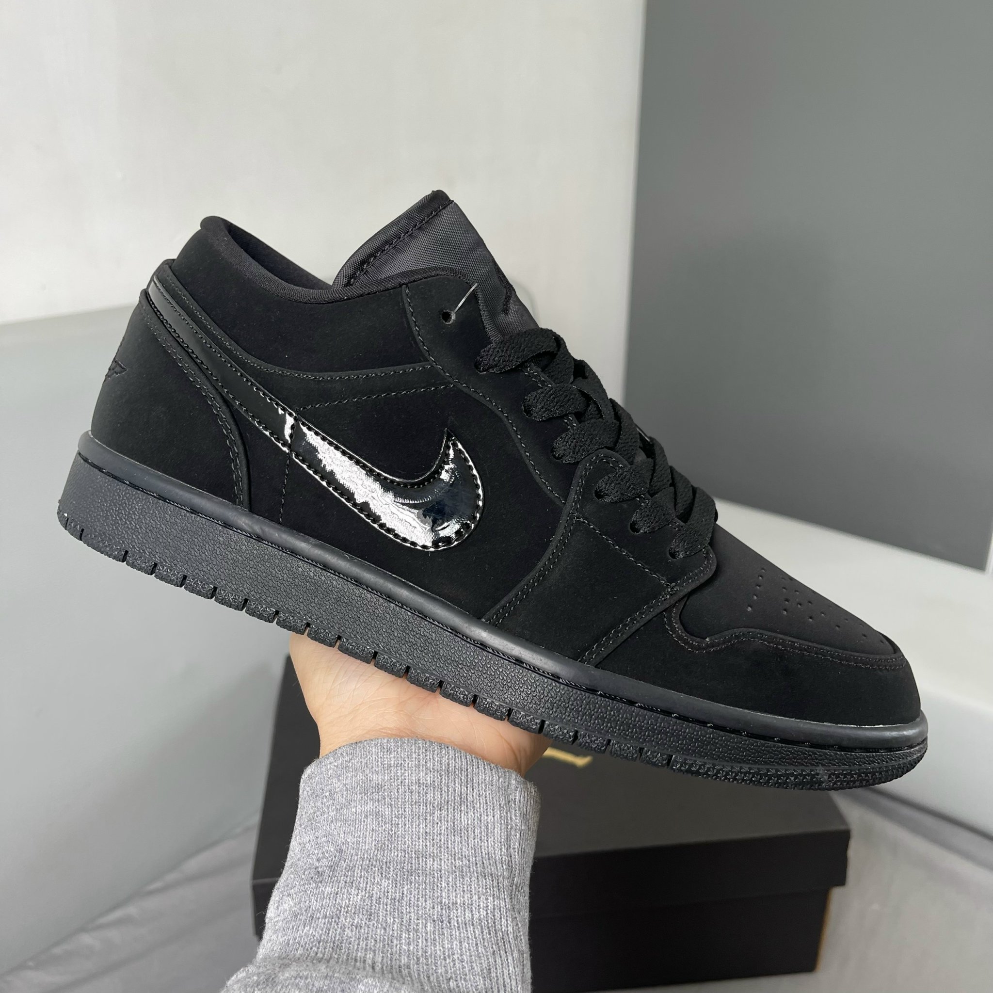 Giày Nike Air Jordan 1 Low Full Black Like Auth