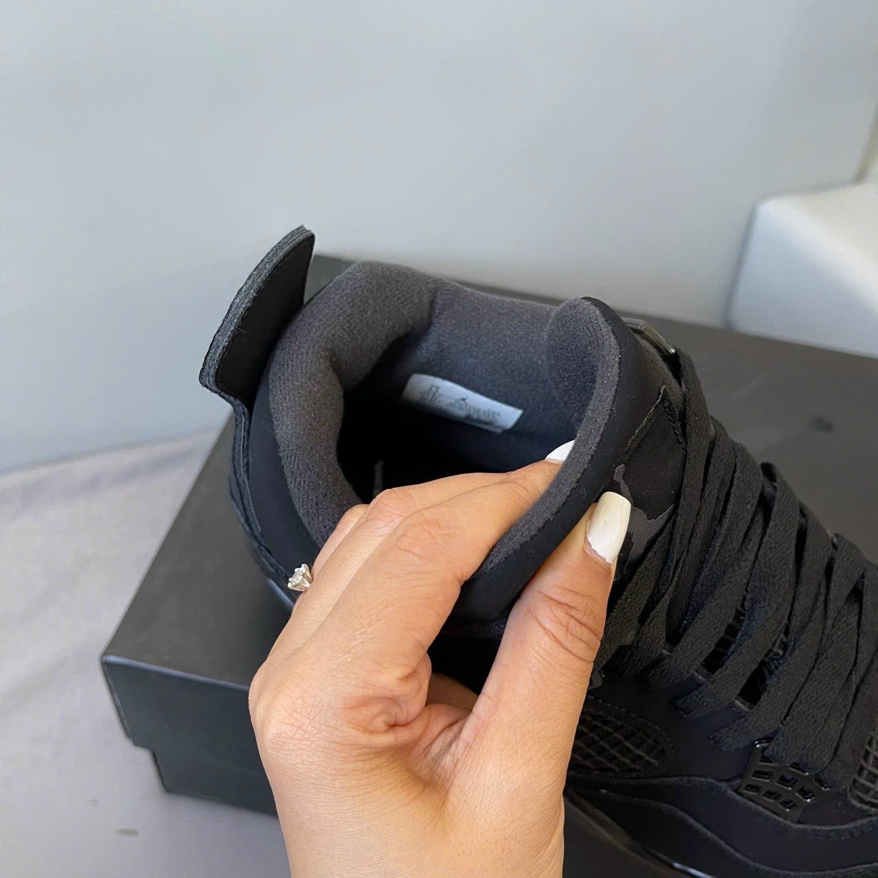 Giày Nike Air Jordan 4 Retro Black Cat Best Quality