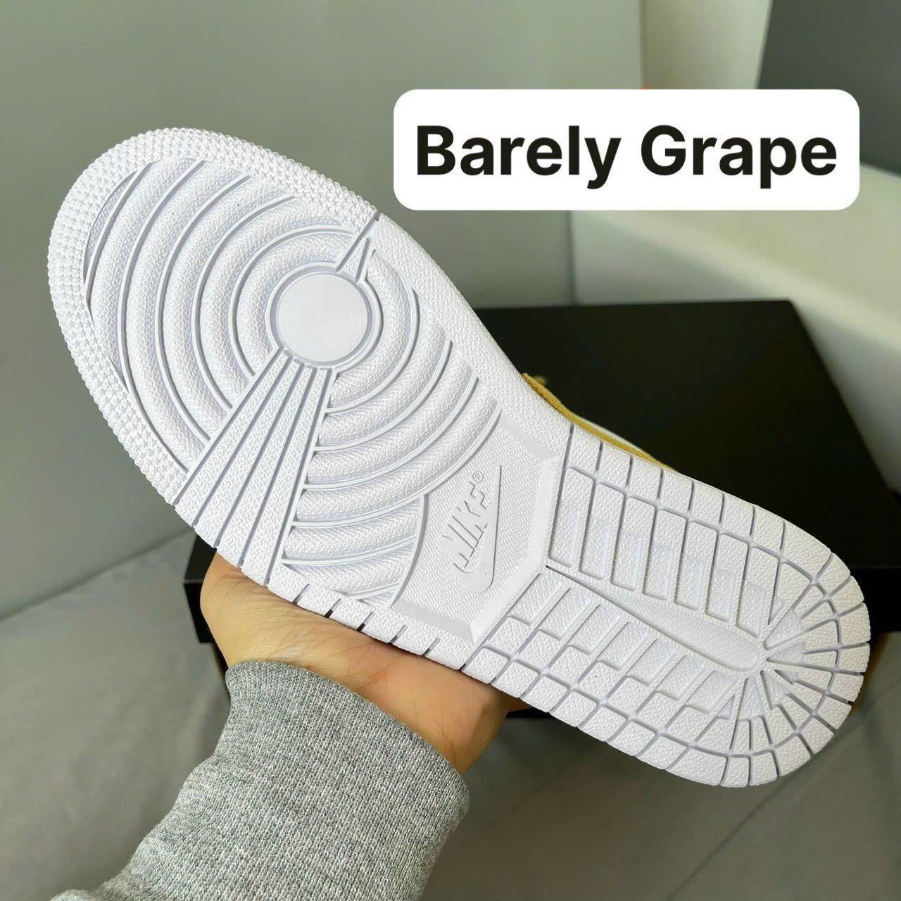 Giày Nike Air Jordan 1 Low Barely Grape Like Auth