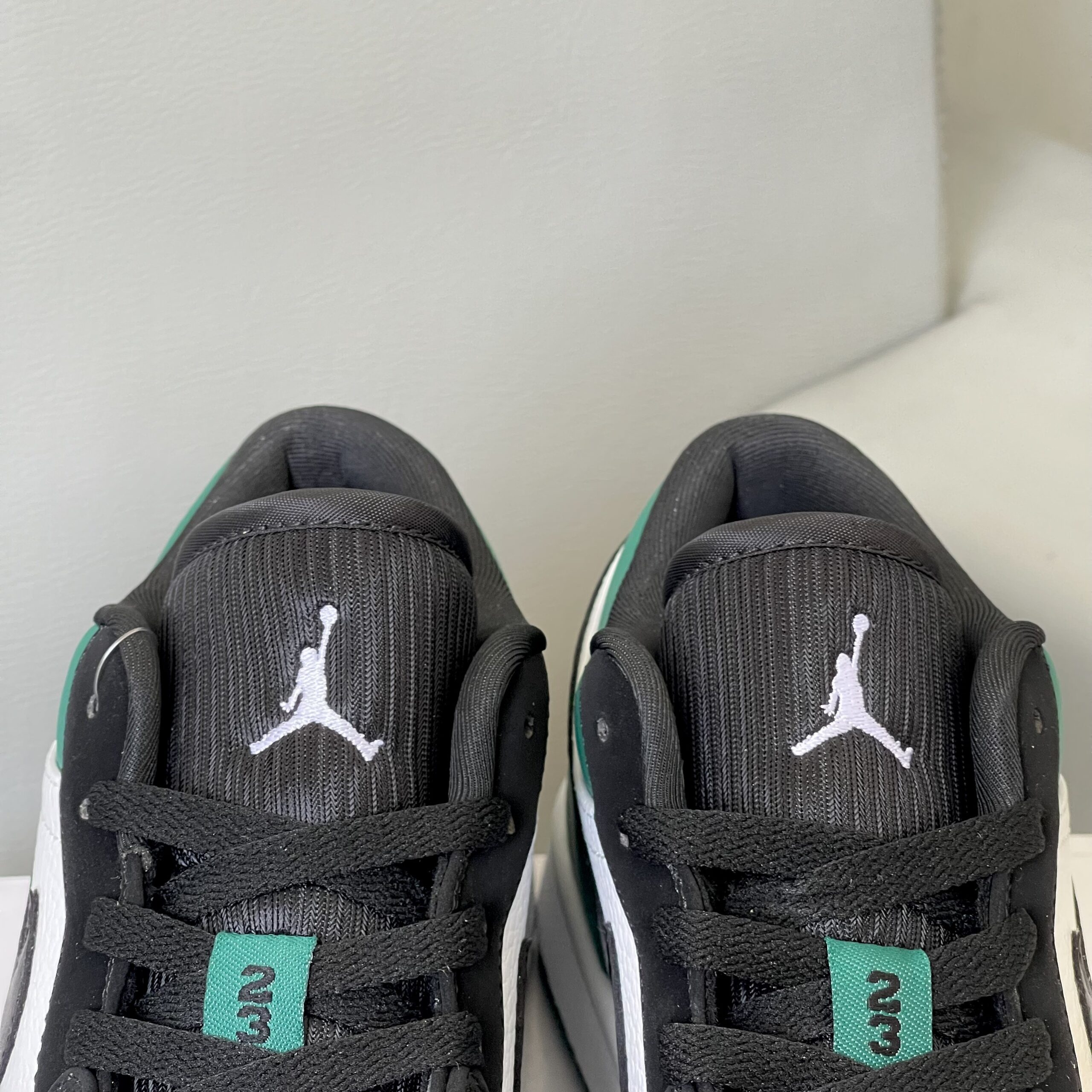 Giày Nike Air Jordan 1 Low White Black Mystic Green Like Auth