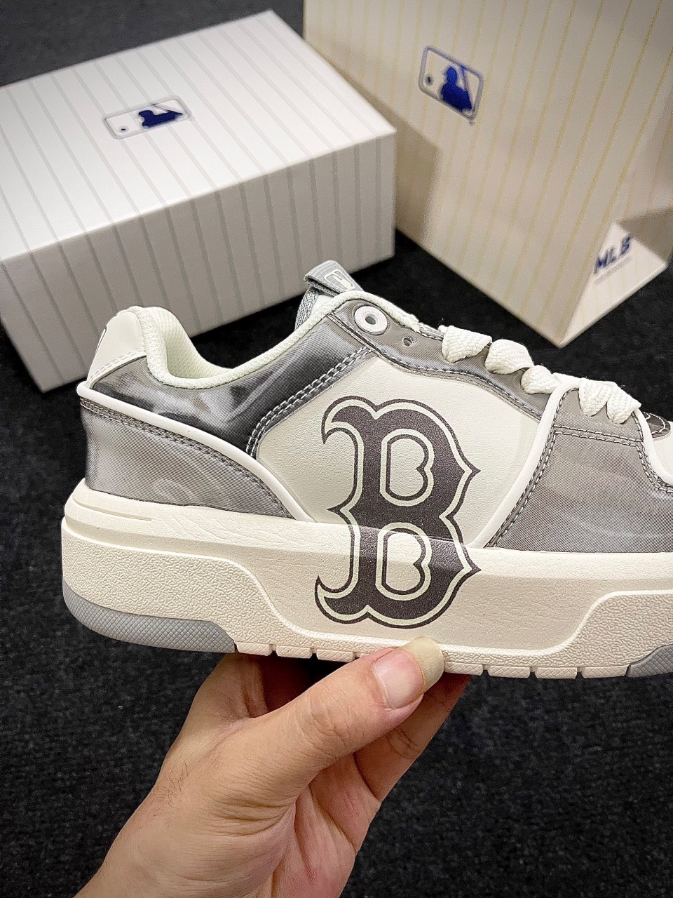 Giày MLB Chunky Liner Basic Boston Red Sox Silver Siêu Cấp