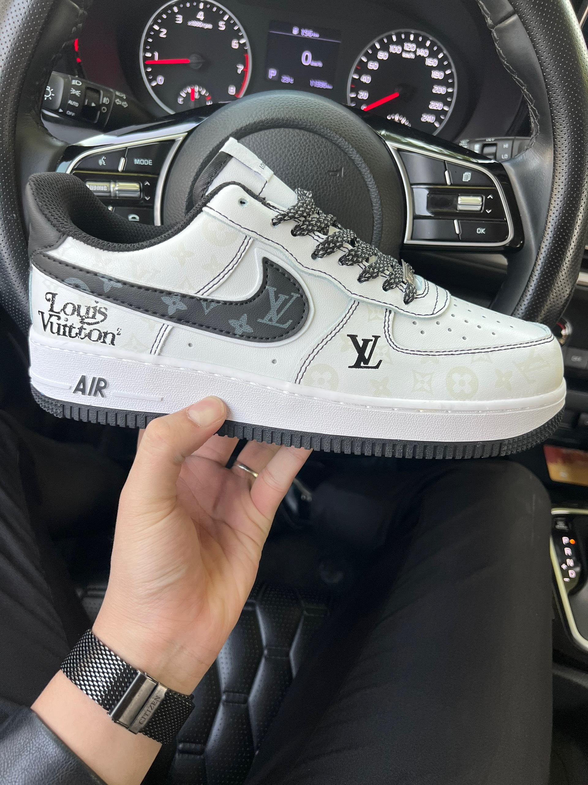 Giày Nike Air Force 1 Low Louis Vuitton White Black Siêu Cấp