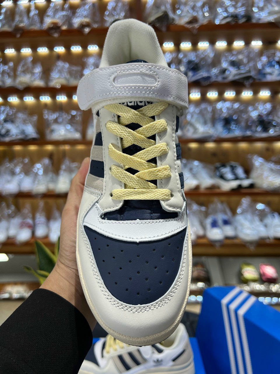 Giày Adidas Forum 84 Low Off White Collegiate Navy Like Auth